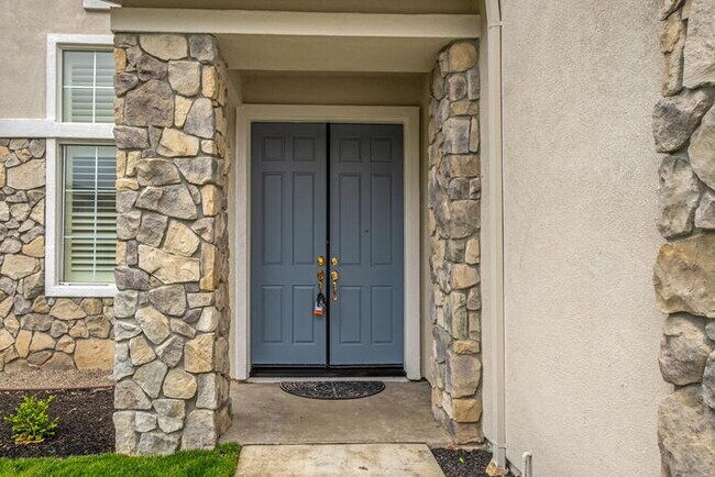 Foto del edificio - 34480 Valley Oaks Loop