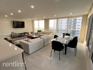Building Photo - 2 br, 2.5 bath Condo - 2751 S Ocean Dr Apt...
