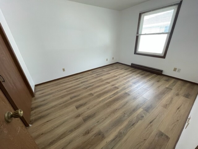 Foto del edificio - 3305 Main Ave