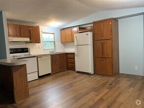 Building Photo - 453 N Canyon Dr