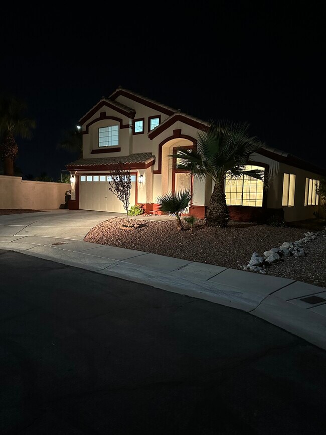 Building Photo - 9011 Aldershot Ct