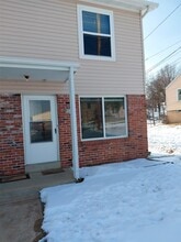 Building Photo - 2149 S Arlene