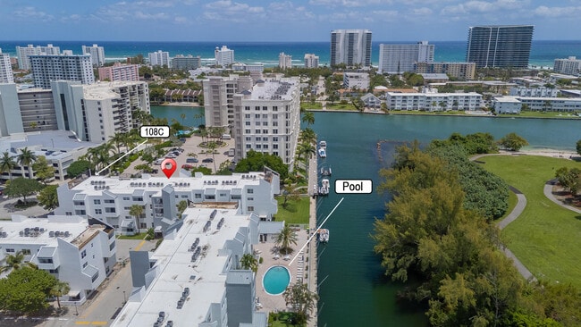 Building Photo - 2870 NE 14th Street Causeway