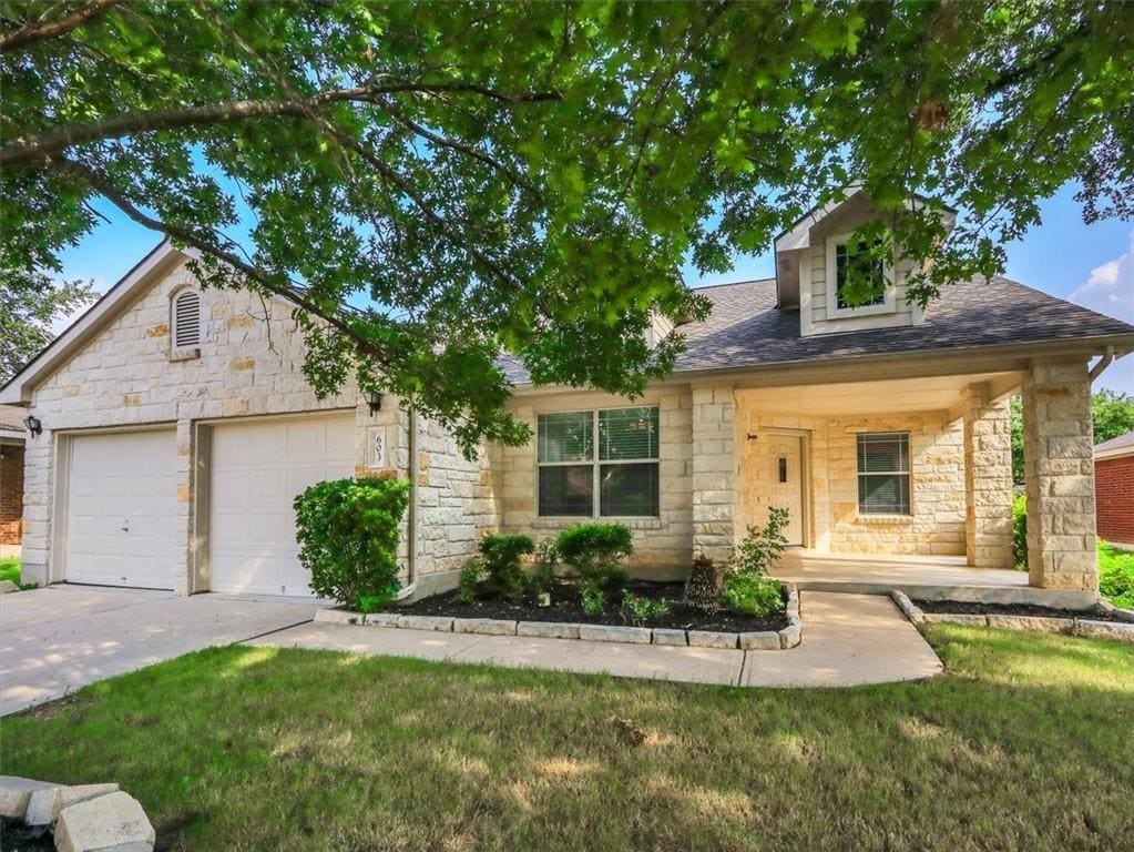 Primary Photo - 603 Washington Square Dr