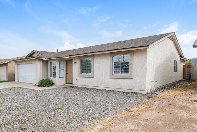 Foto del edificio - 6634 W Pima St