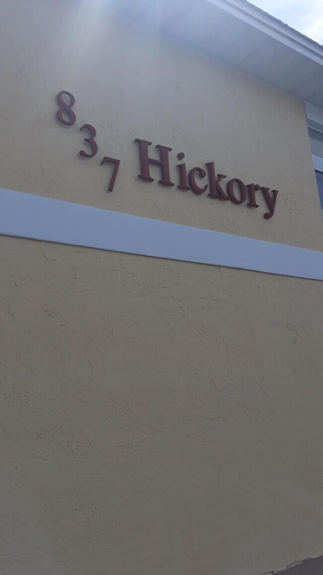 Foto del edificio - 837 Hickory St