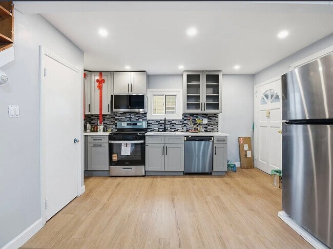 Foto del edificio - 305 N Terrace Ave