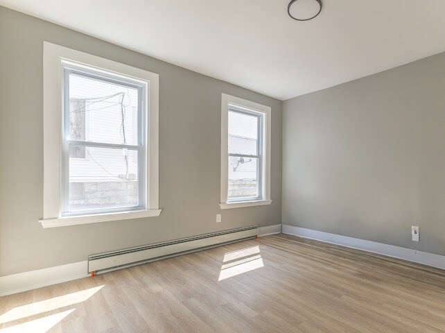 Foto del edificio - 54 Laurel St