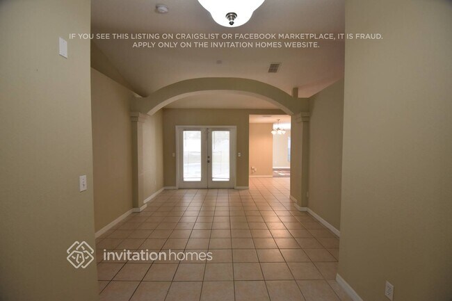 Foto del edificio - 115 Secluded Oak Ct