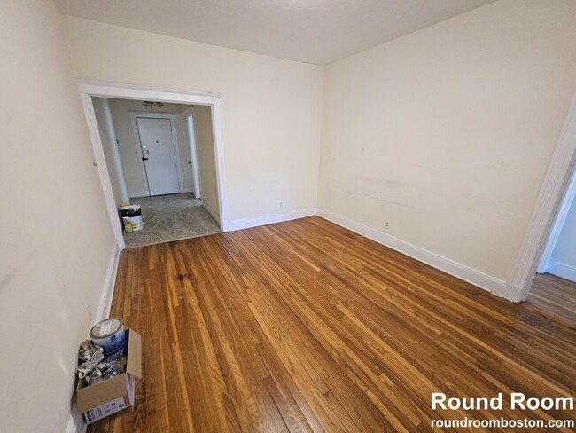 Building Photo - 25 Mount Hood Rd