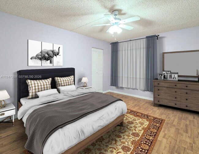 Foto del edificio - 5801 Whispering Pine Way