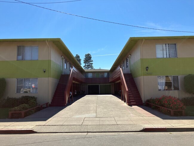 Foto del edificio - 1480 Hess Rd