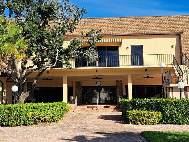Foto del edificio - 200 Gate Rd