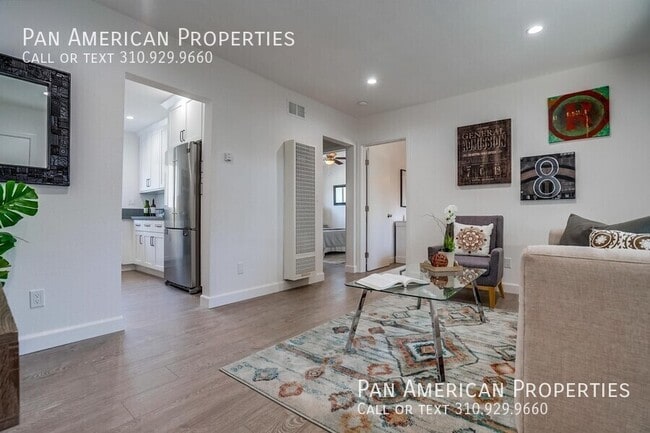 Building Photo - 1503 Stanton Pl