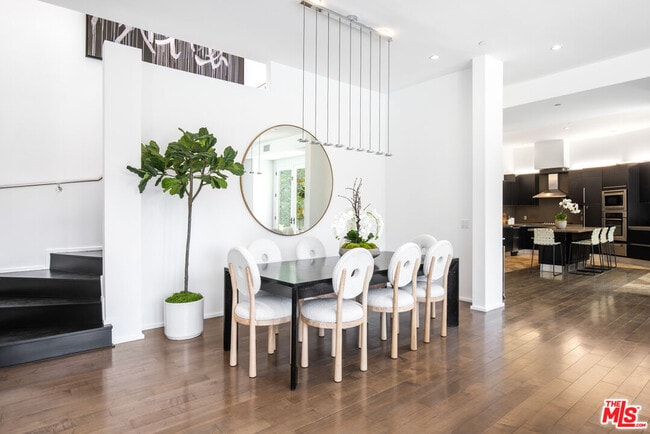 Foto del edificio - 1642 Lindacrest Dr