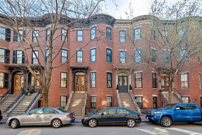 Building Photo - 120 Pembroke St