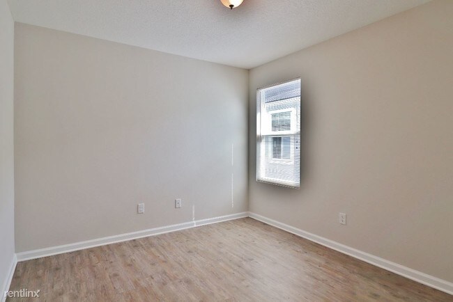 Foto del edificio - 3 br, 2 bath House - 9454 Kentucky St