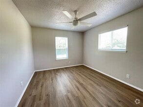 Building Photo - 15304 Tacon Ln
