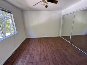Building Photo - 7478 Santa Ysabel Ave