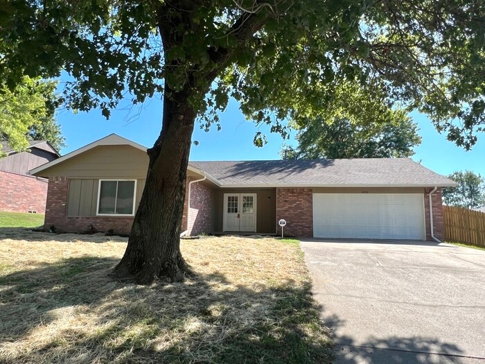 Foto principal - 656 South Maywood Dr. Claremore OK 74017