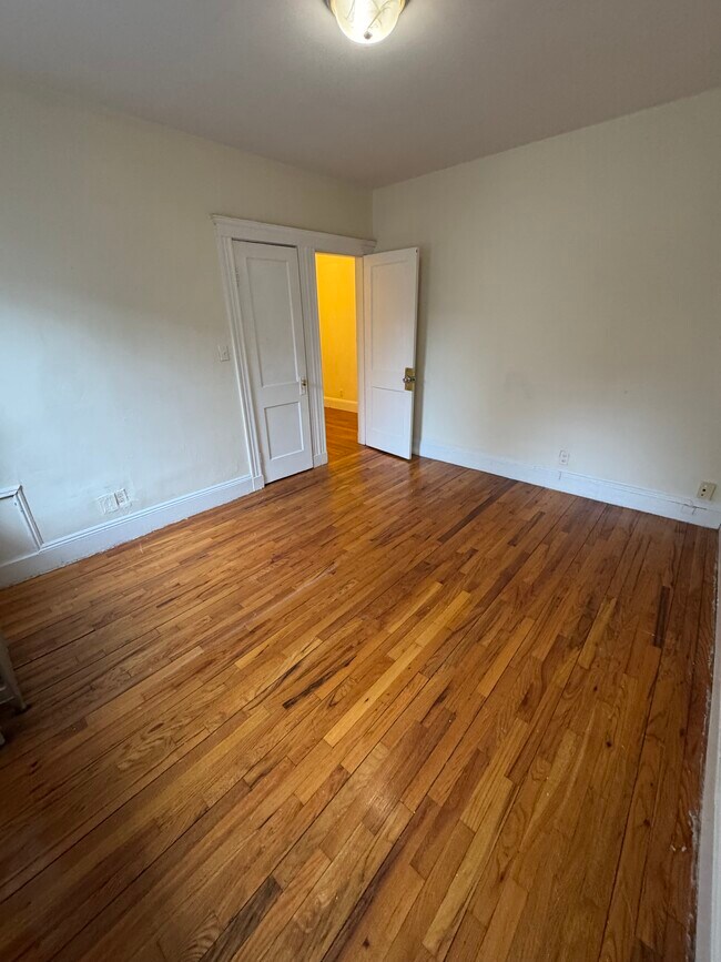 Foto del edificio - 133 N Washington St