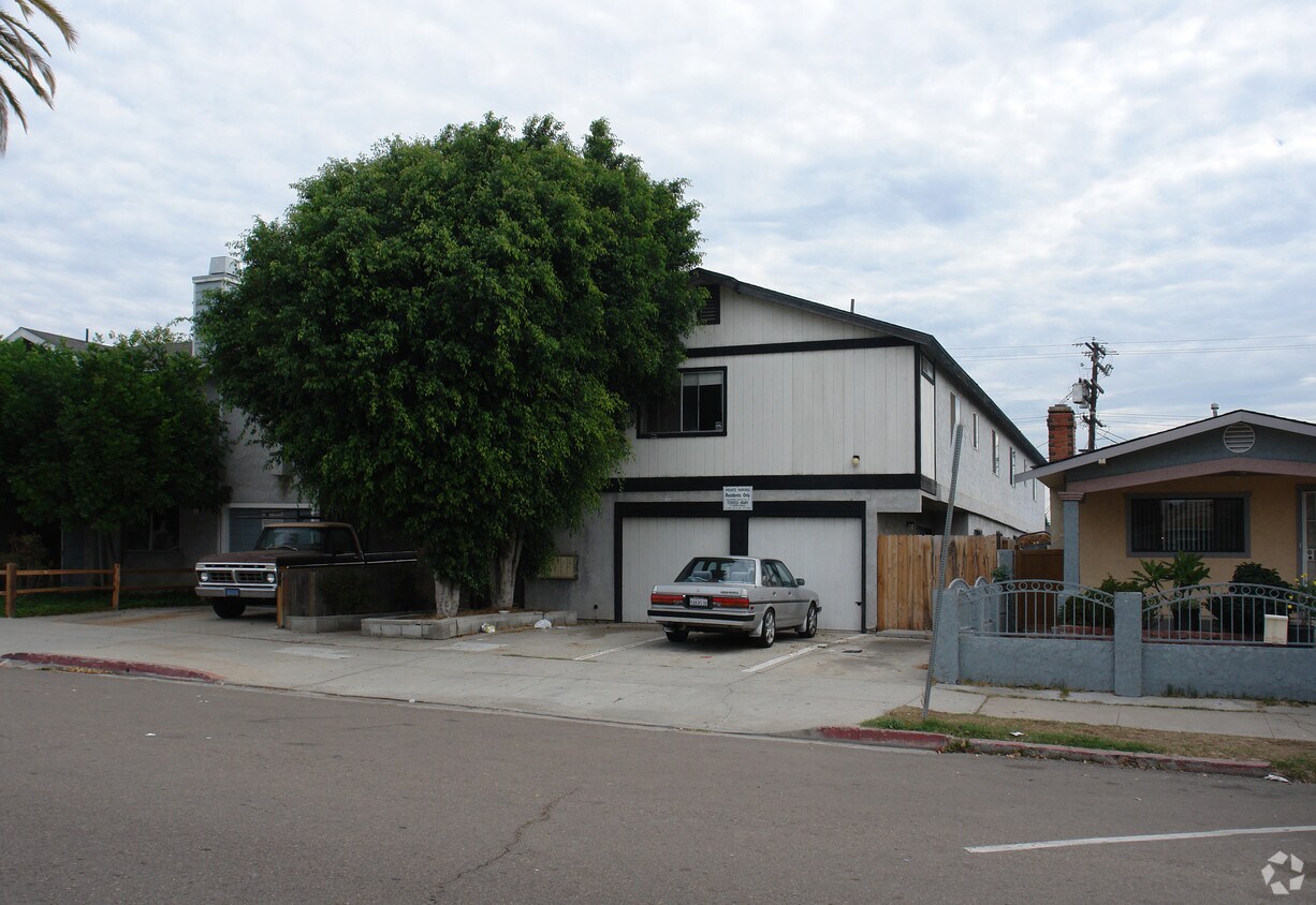 Foto principal - 3619 43rd St