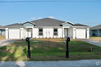 Building Photo - 9116 Agate St