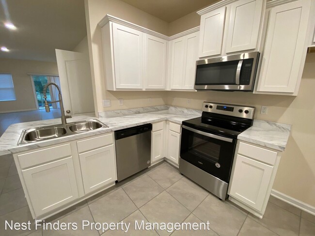 Building Photo - 3 br, 2.5 bath House - 9578 Star Dr