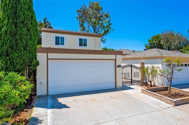 Building Photo - 53 Willow Tree Ln