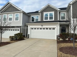 Building Photo - 122 Roebuck Ln