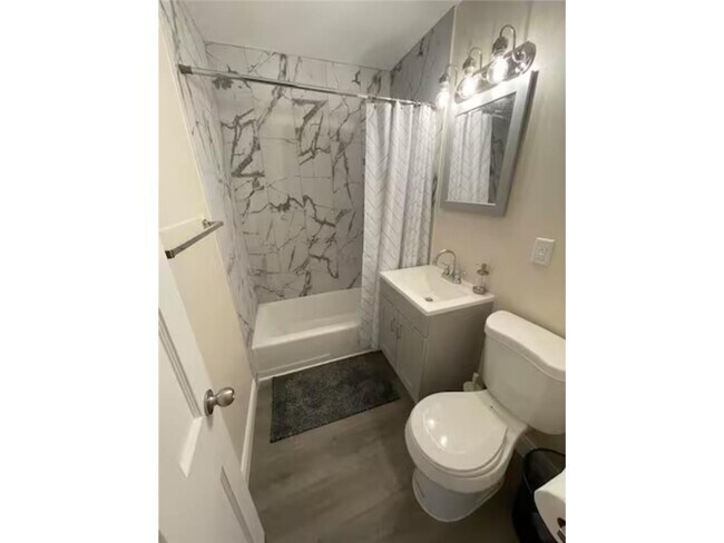 Foto del edificio - 3271 Library Ln