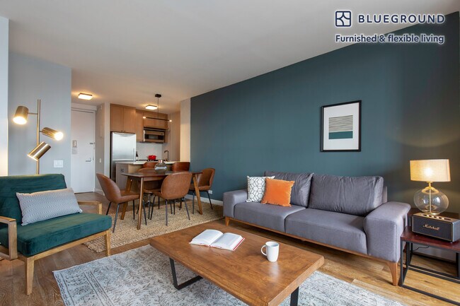 Foto del edificio - 560 W 43rd St