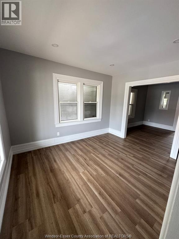 Photo du bâtiment - 2181 Howard Ave