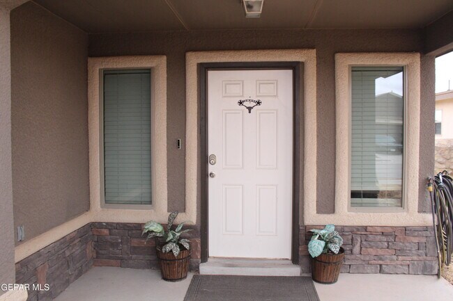 Foto del edificio - 7240 Copper Trail Ave