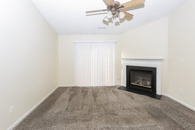 Building Photo - 1056 Meadowbrook Ln SW