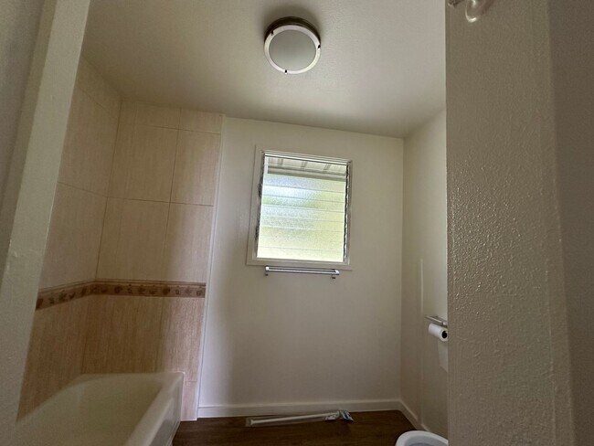 Foto del edificio - 3BD/2BA with extra living space