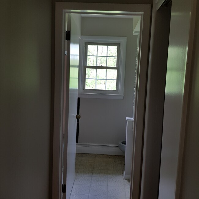 1112 Loop Dr, Harrisburg, PA 17112 House Rental in Harrisburg, PA