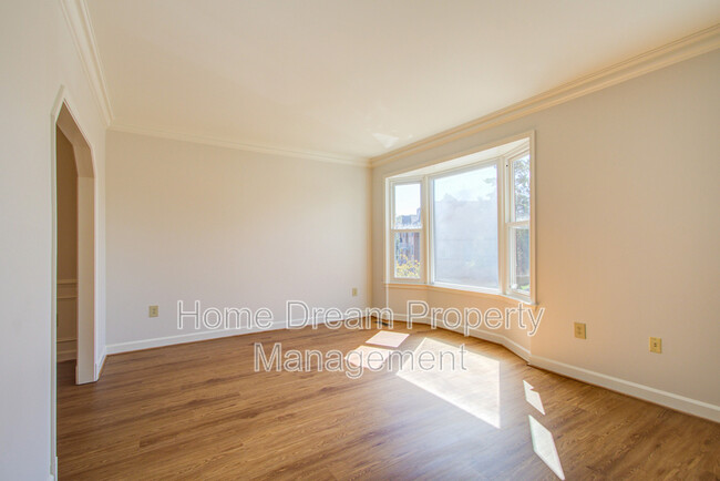 Foto del edificio - 5946 Wescott Hills Way