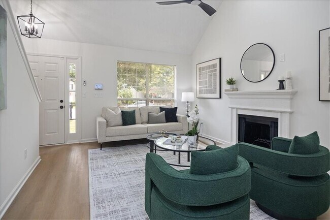 Foto del edificio - 4033 Ravenwood Ct