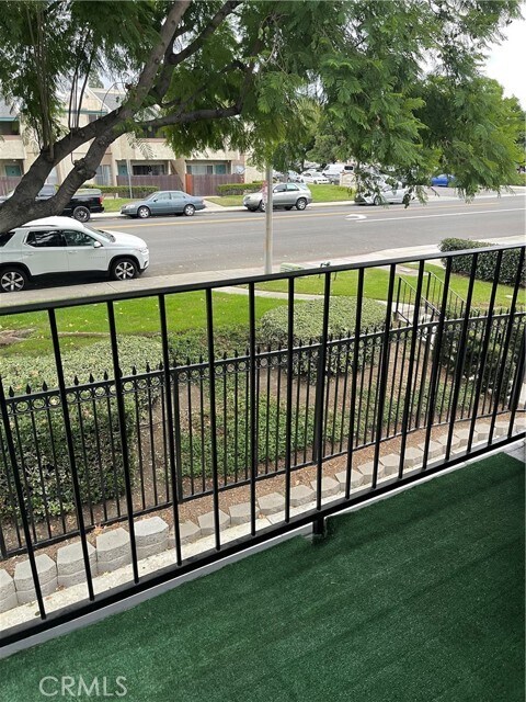 Foto del edificio - 5165 Walnut Ave