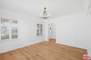 Foto del edificio - 9221 Alcott St