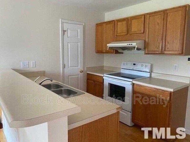 Building Photo - 1112 Orchard Oriole Ln