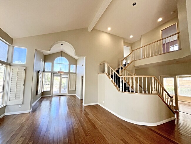 Foto del edificio - 12460 Picrus St