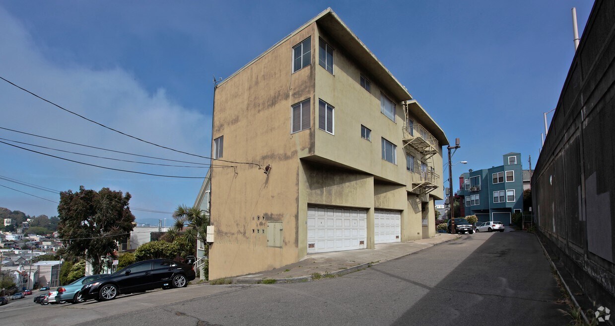 Foto principal - 140 Eagle St