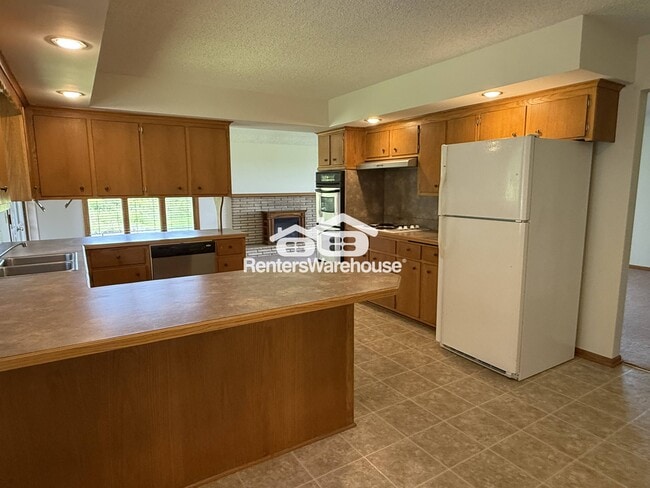 Building Photo - 17707 Ward Lake Dr NW
