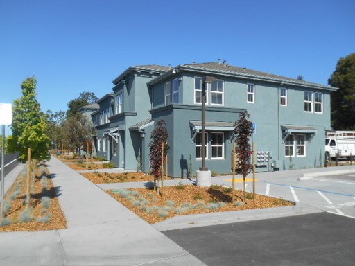 Primary Photo - 2329 Chanate Rd