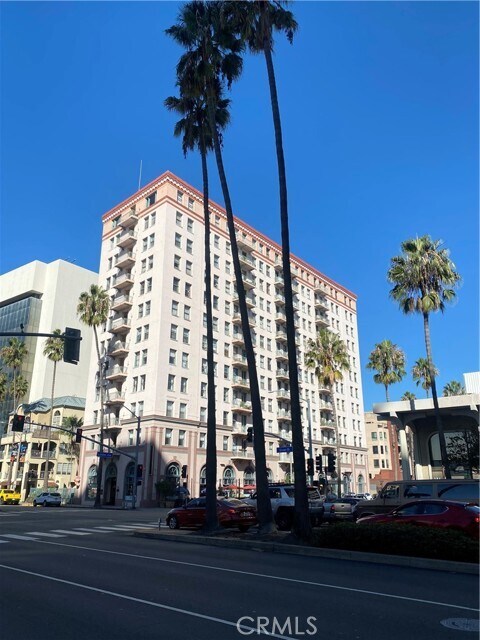 Foto principal - 455 E Ocean Blvd