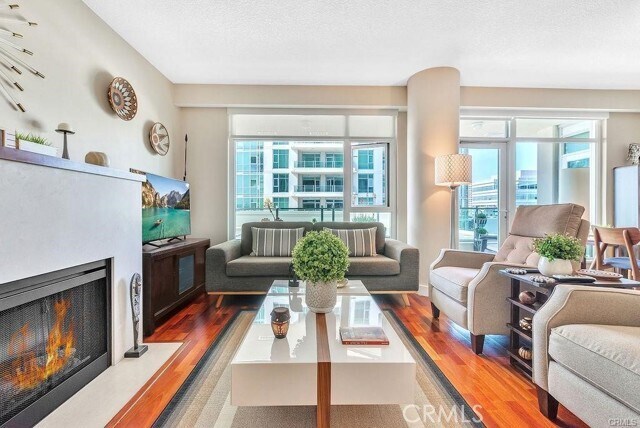 Foto principal - 3141 Michelson Dr