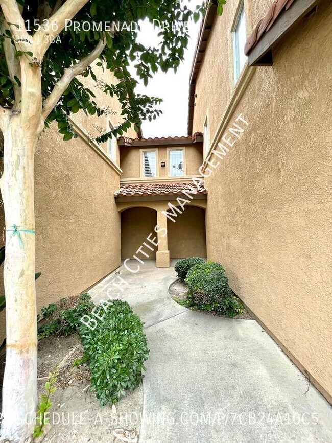 Foto del edificio - Amazing Home Located in Gated Community ne...