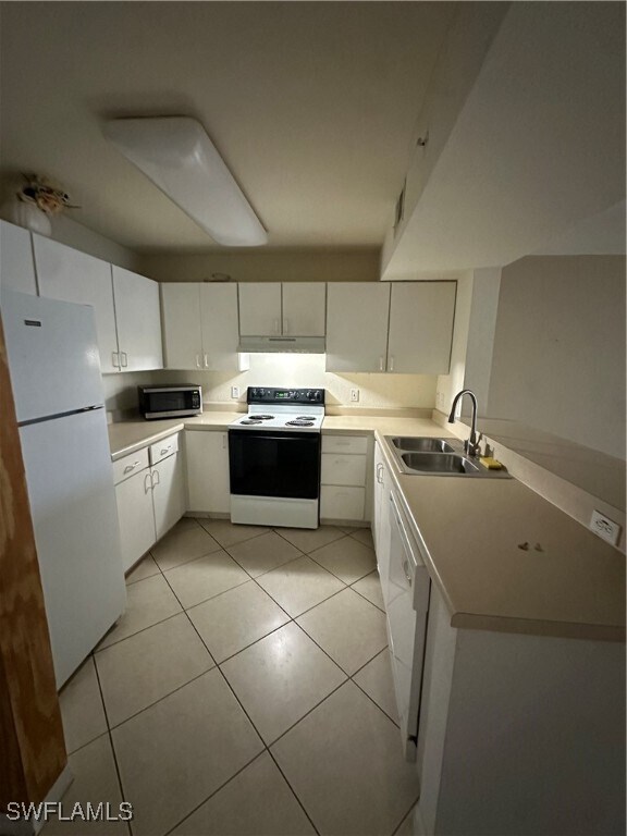 Foto del edificio - 8234 Key Royal Cir